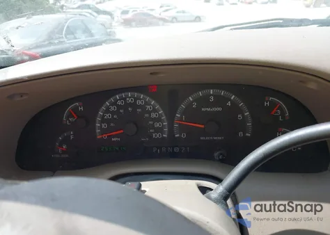 2002 Ford F-150 Lariat/Xlt from USA, damaged, VIN 1FTRW08L92KB33562